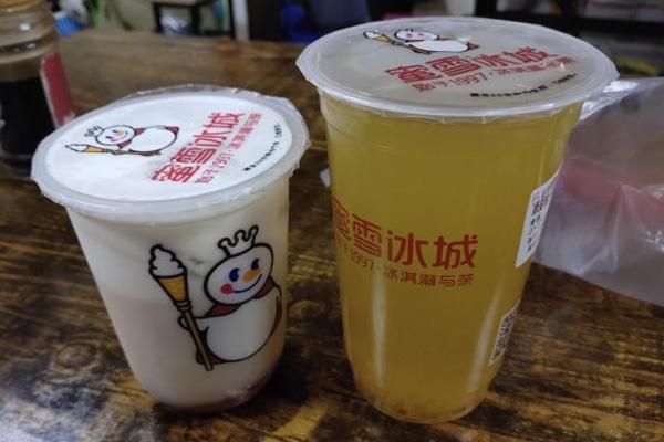 蜜雪冰城让个人加盟吗，蜜雪冰城加盟店经营模式